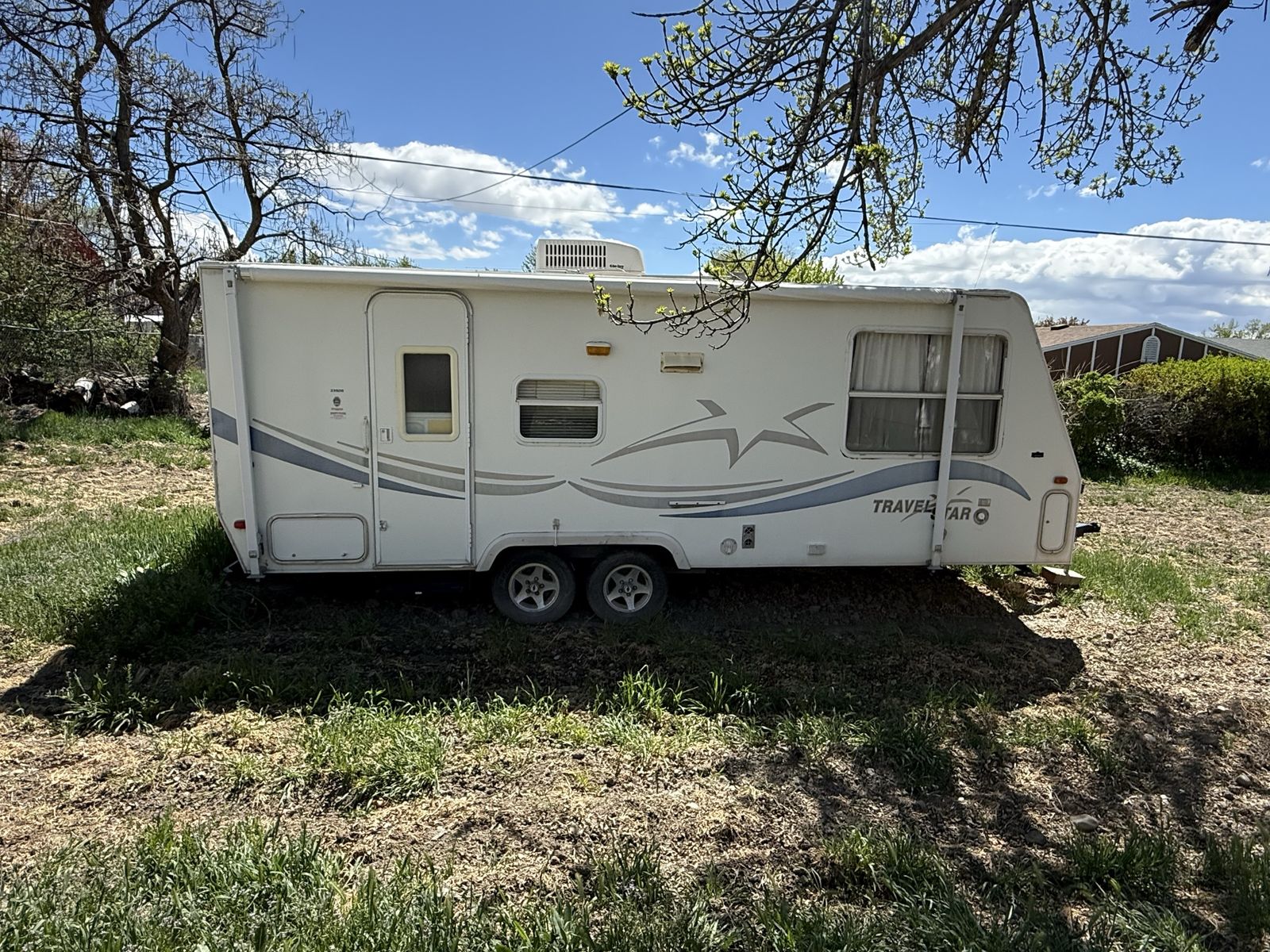 Travel Star Travel Trailer - White, Dual Axle, Ready for Your Next Adventure