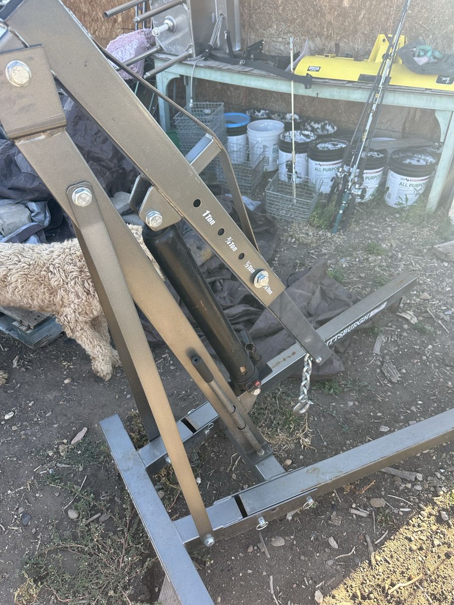 Engine hoist and lawnmower ATV 4wheeler lift