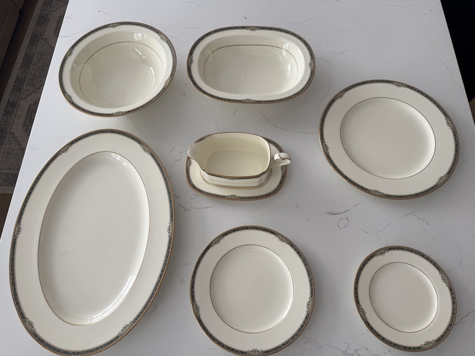 Noritake Covina Bone China Dinnerware Set - 7 Pieces, Elegant Gold & Black Trim
