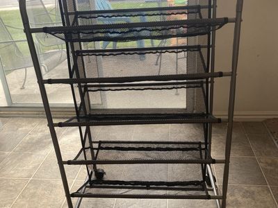 Shoe rack