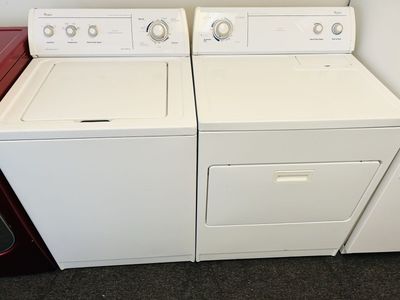 Heavy duty whirlpool washer and dryer set