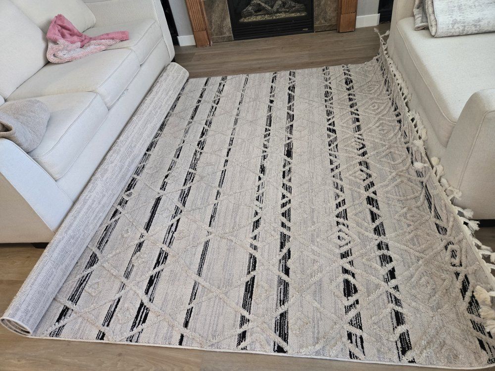 Large Area Rug 8'x10'