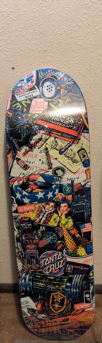 Santa Cruz stranger things skateboard