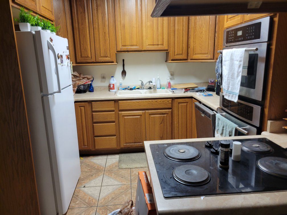 looking for a roommate