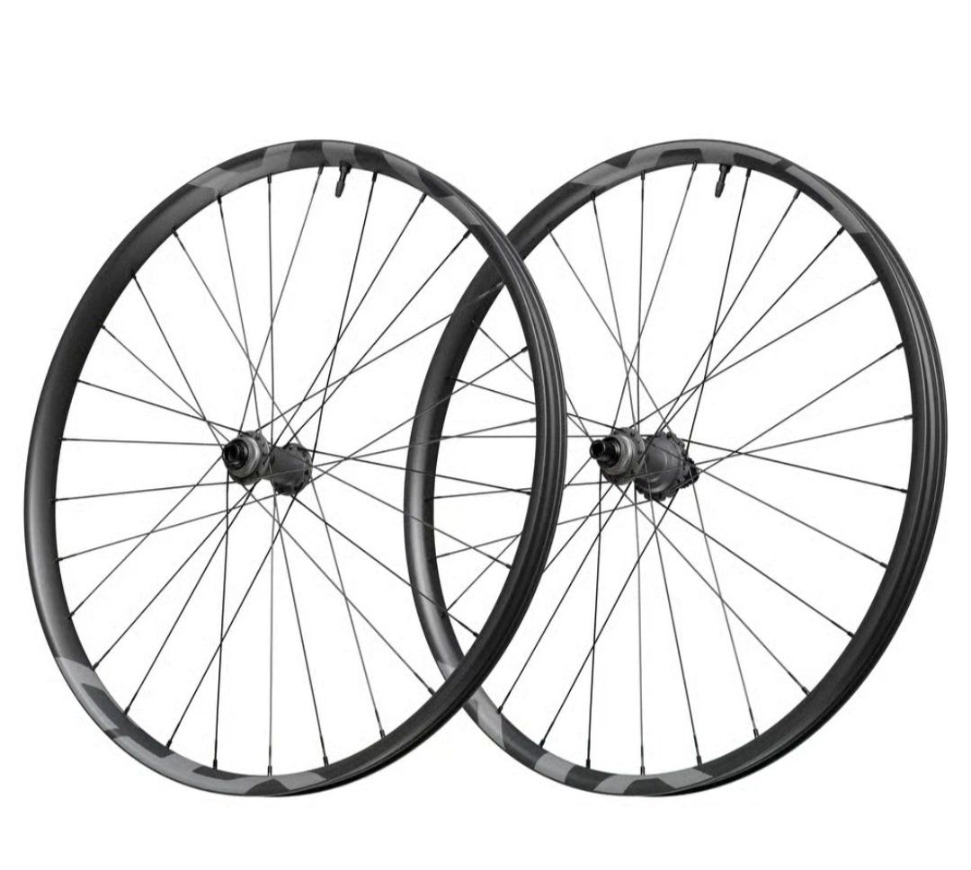 Shimano XTR 9220 Carbon wheelset 29 new