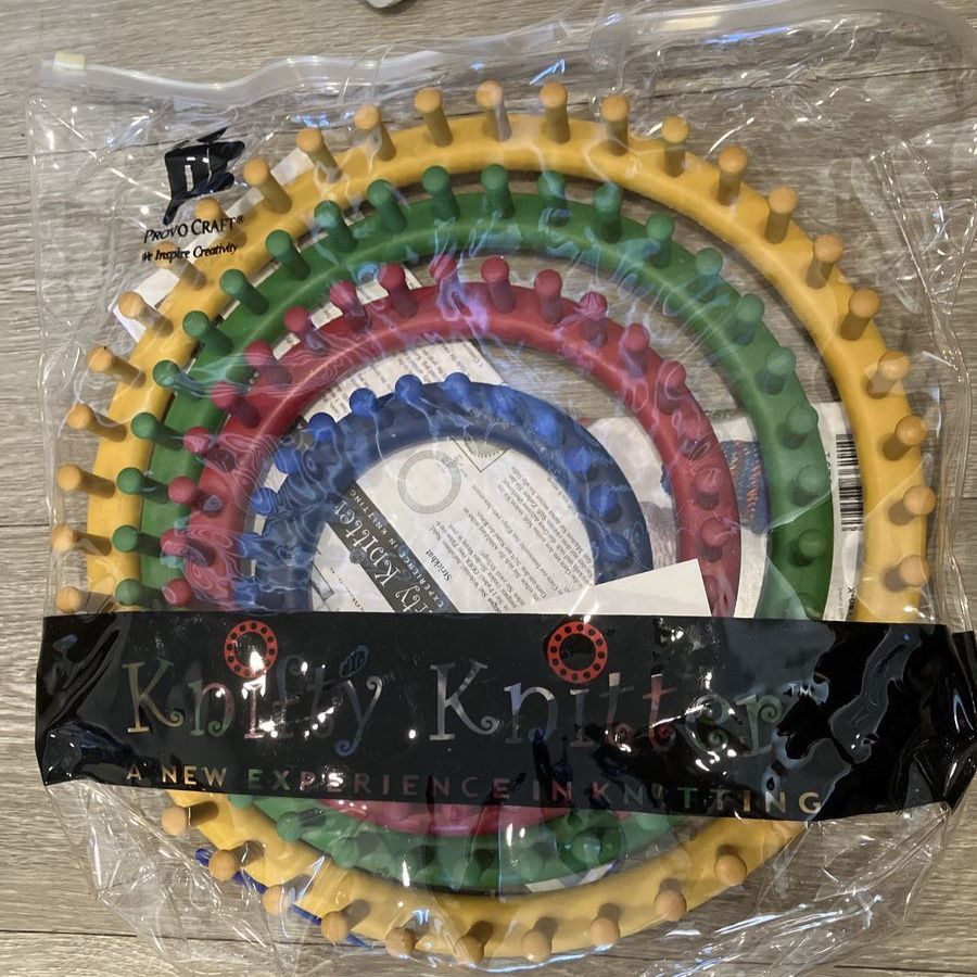 Kniffy Knitter Round Loom Set Provo Craft Crafting