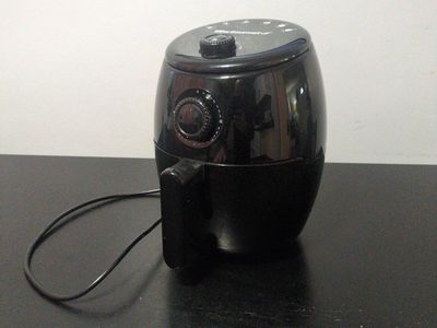 Gourmia Digital Air Fryer - Compact Black (small)