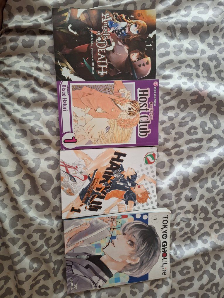 Manga Lot: Tokyo Ghoul:re, Haikyuu!!, Ouran High School Host Club, Angels of Death - All Vol. 1