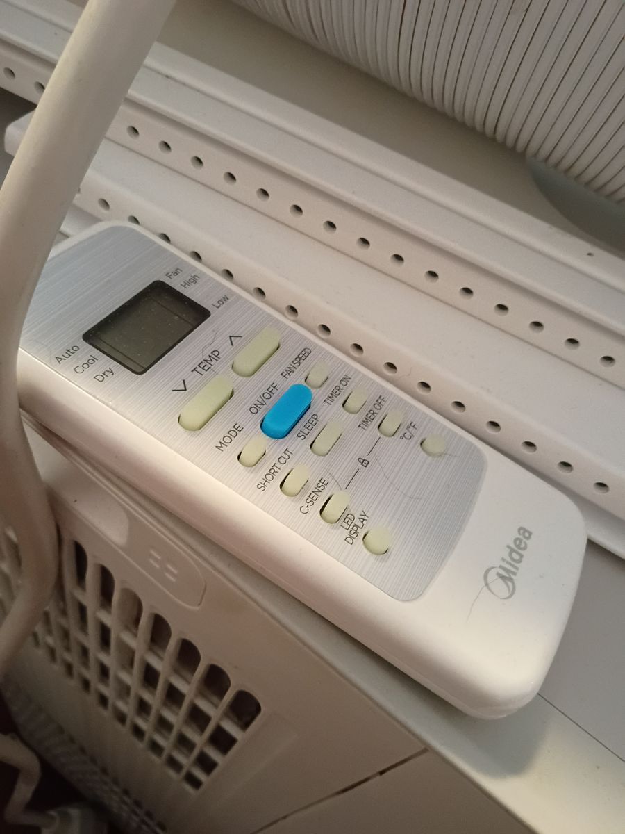 Midea 5000 BTU Portable AC
