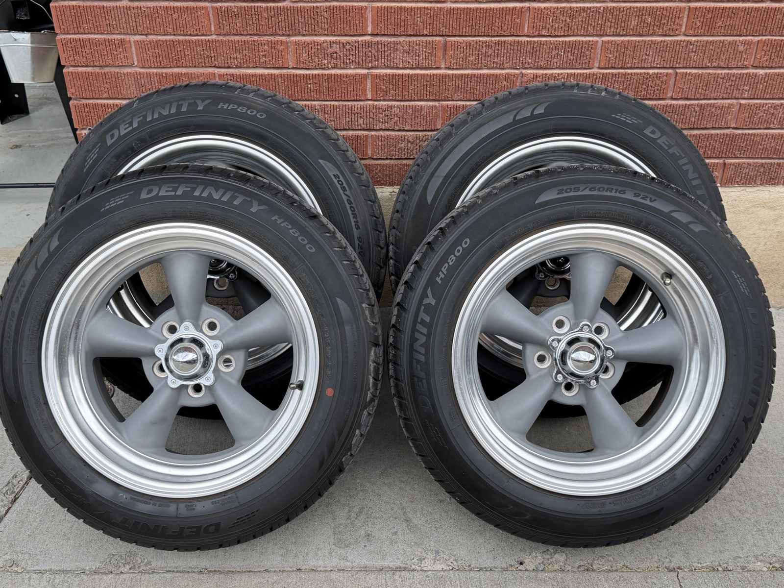Set of 4 wheels and tires