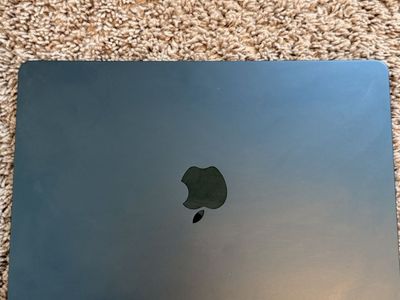 2022 MacBook Air M2 8GB/256GB – Midnight – Like New