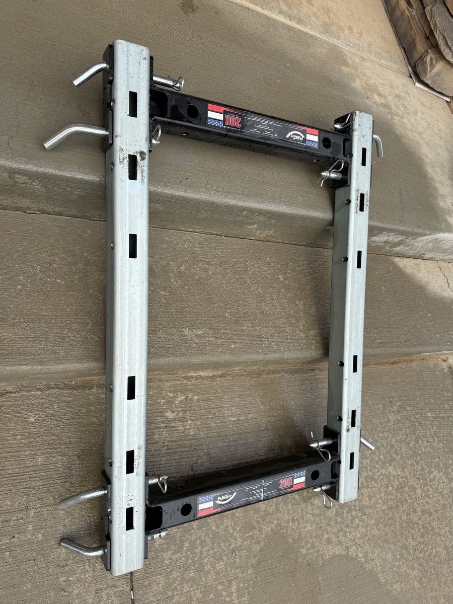 Ford super duty 5th wheel puck rail adapter