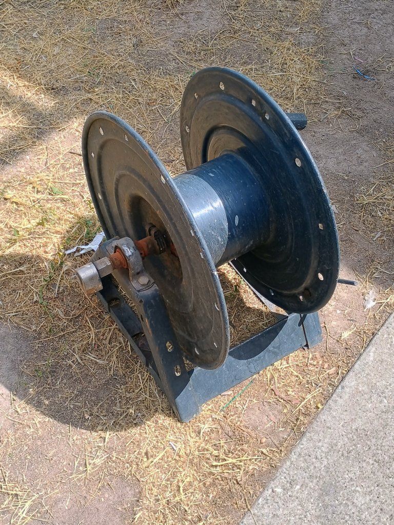Main image 3