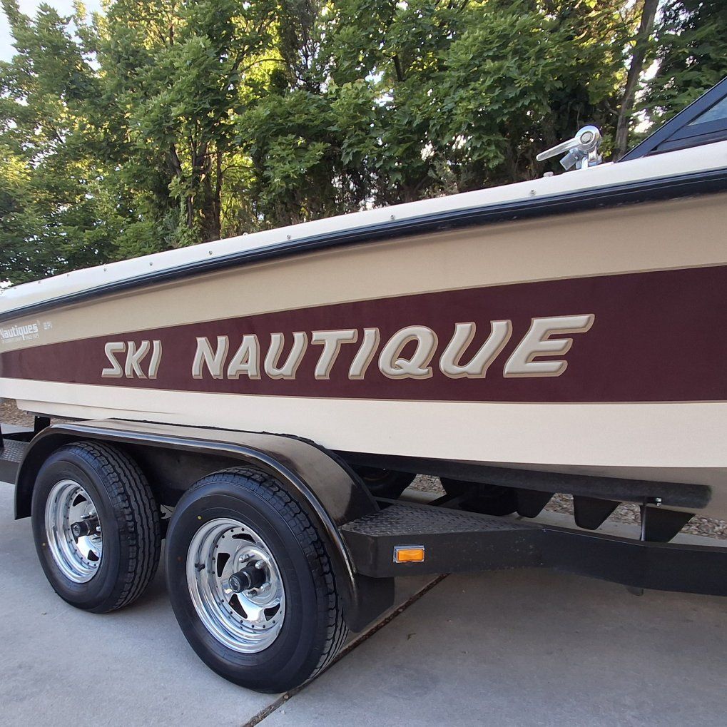 1997 Ski Nautique 196 TSC hull GT40 5.8L EFI Motor