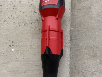 Milwaukee M18 Fuel Quik Lok Blower Attachment