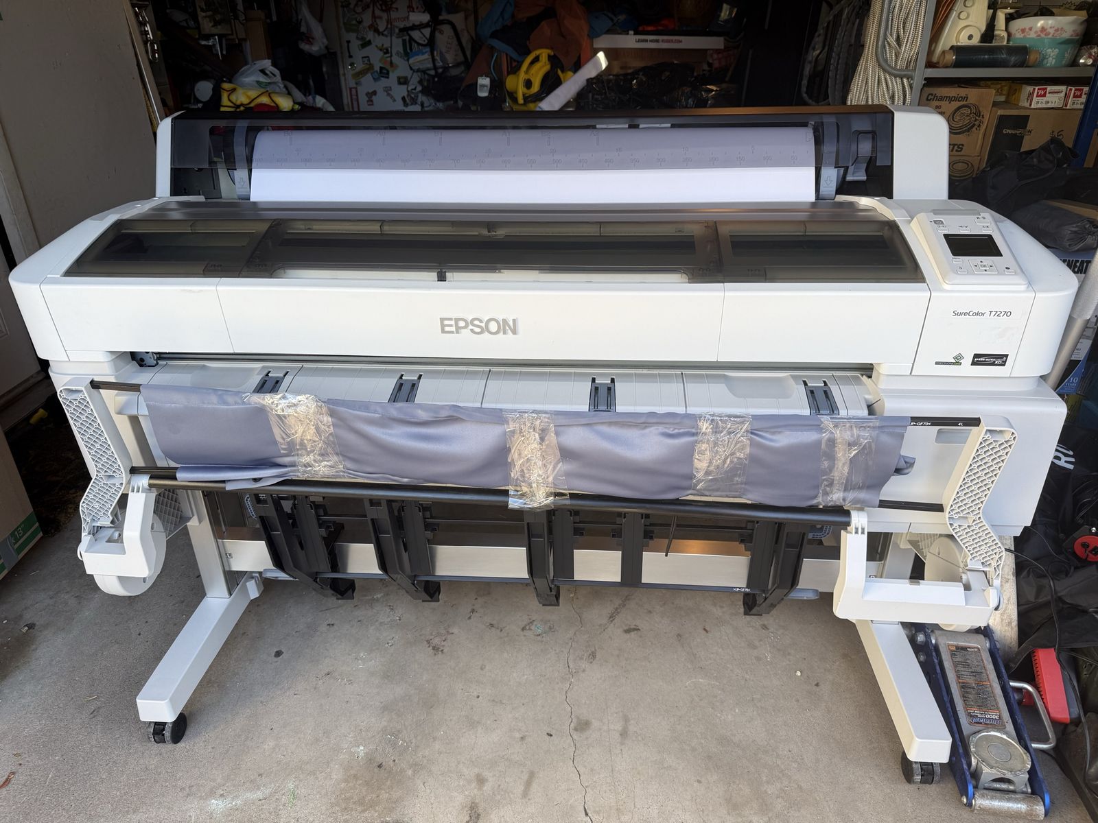 Epson SureColor T7270 Large Format Printer