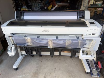 Epson SureColor T7270 Large Format Printer