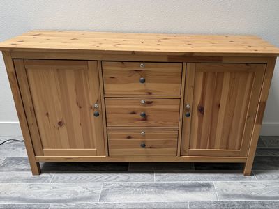 Sideboard IKEA Hemnes with upgrades