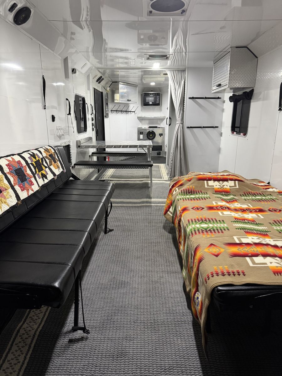 2022 28' Trailswest Free Ride