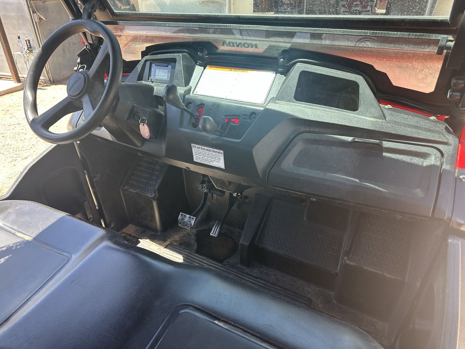 Main image 5