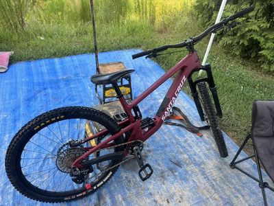 2025 Santa Cruz Hightower Carbon