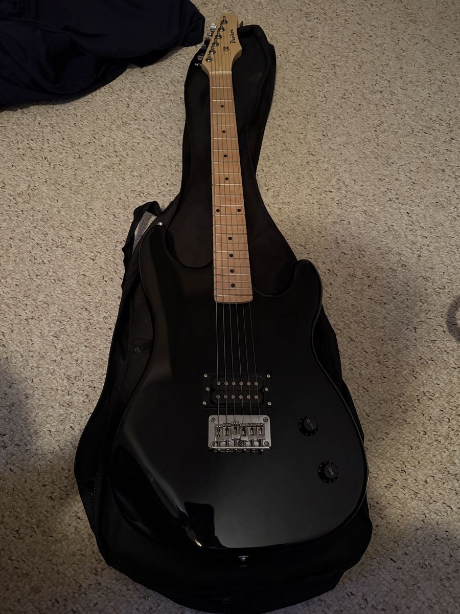 Davison Beginner Electric Guitar Starter Kit with Amp and Accessories