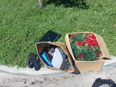 Free stuff on curb