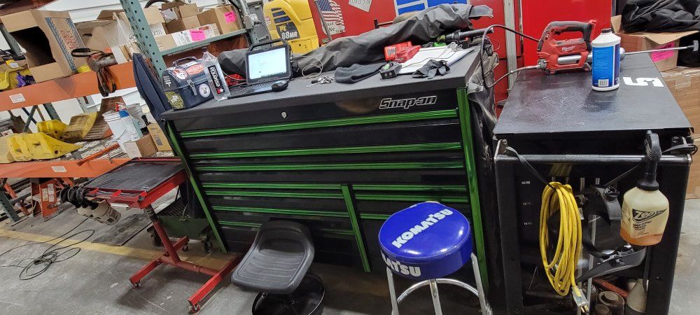 Epic 68" snapon tool box