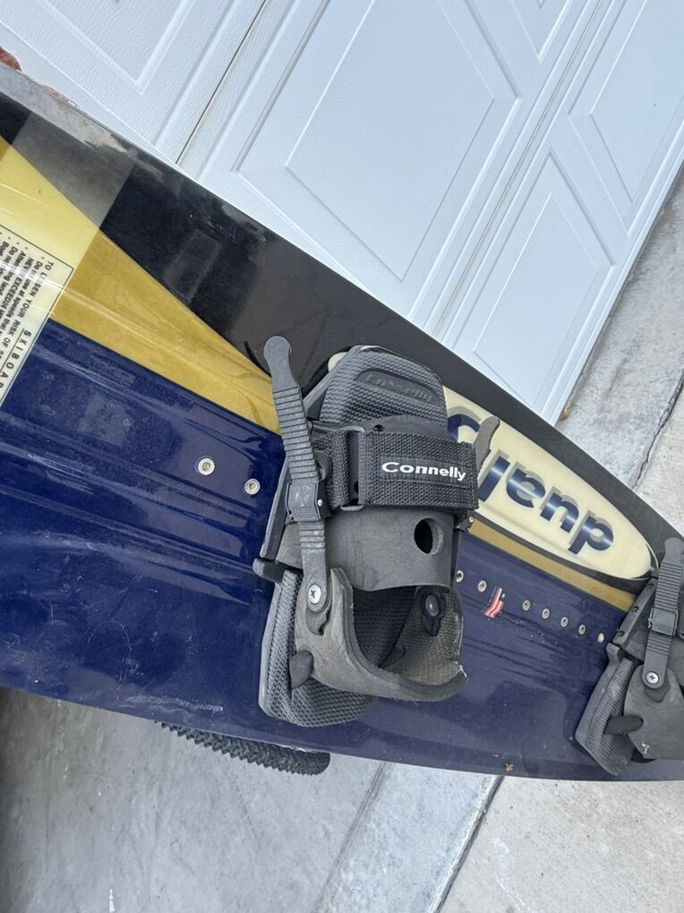 Connelly Dual Boot Wake Board 58