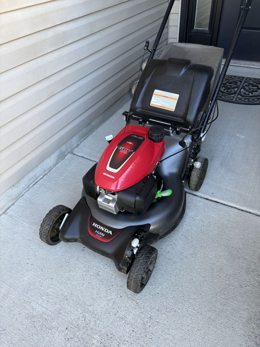 HONDA HRN216 (NEW CONDITIONS)
