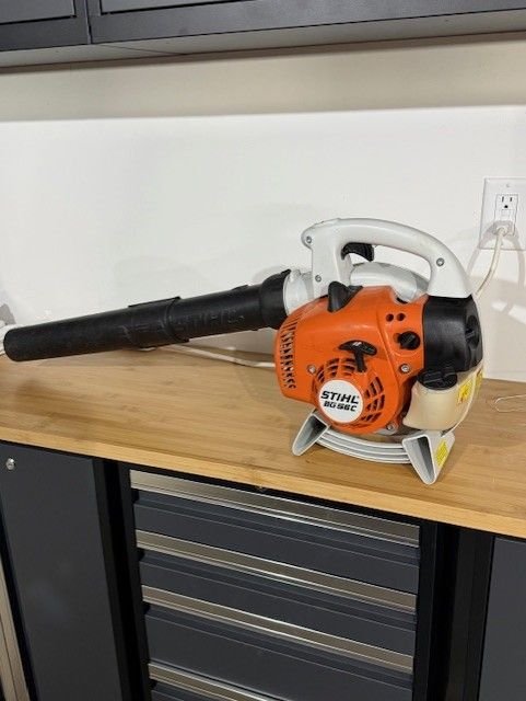 Stihl gas Leaf Blower BG 56/C