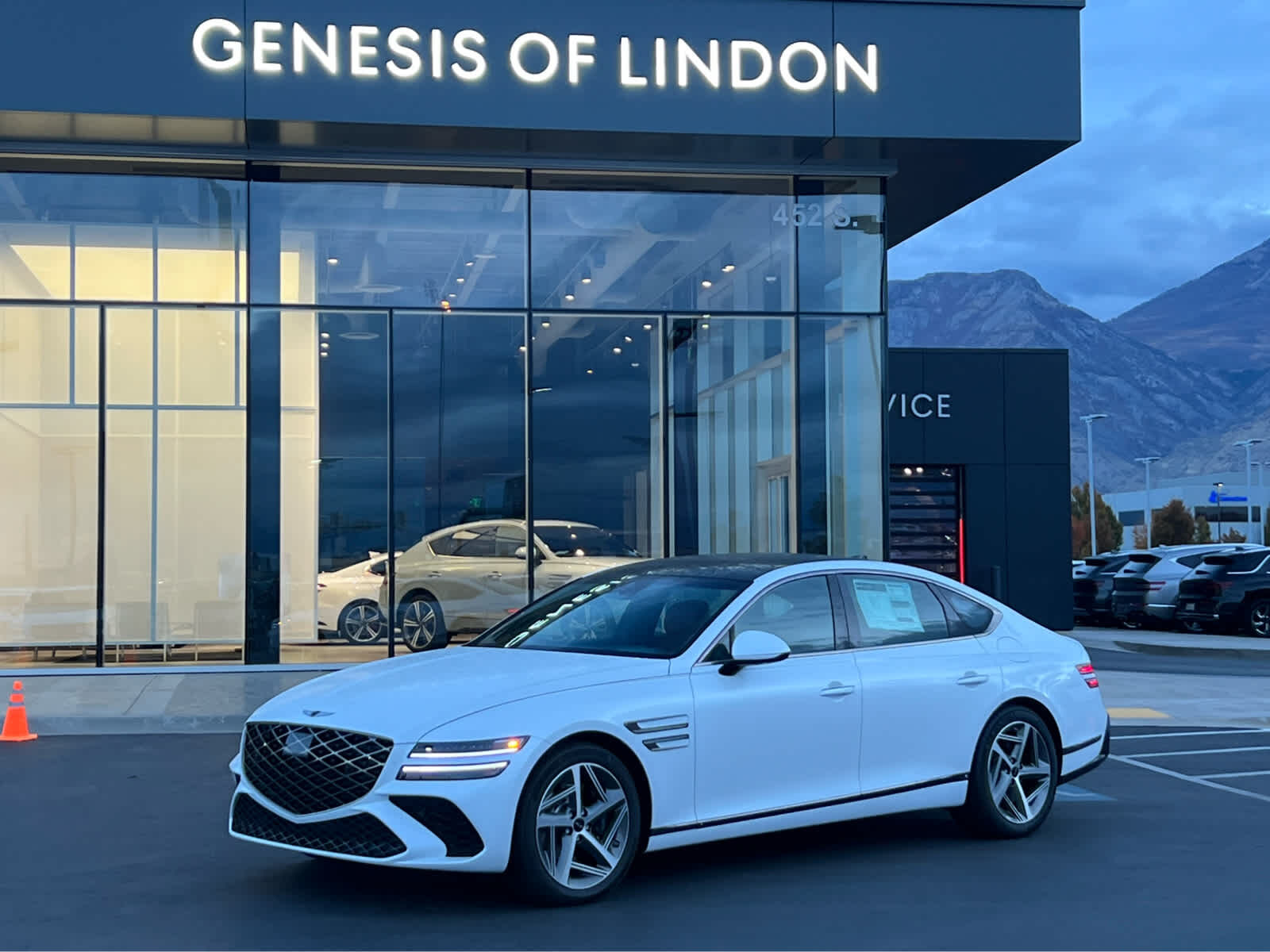 2025 Genesis G80 3.5T Sport Advanced