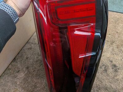 2024 GMC Sierra RT Taillight #8582-1143