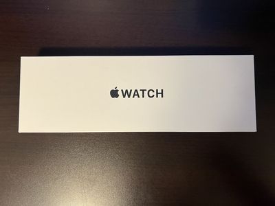 Apple Watch SE 2nd Gen 44mm Starlight Aluminum Case GPS (Model A2723)
