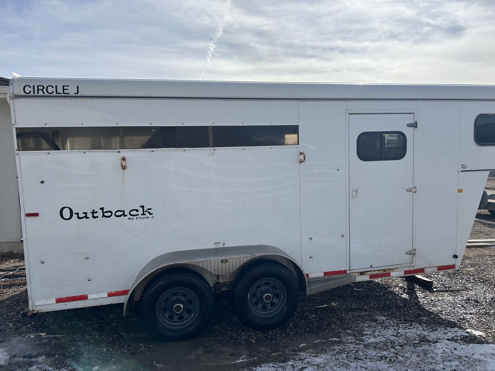 2005 circle J 3 horse slant