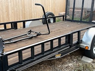 PJ 8314 utility trailer