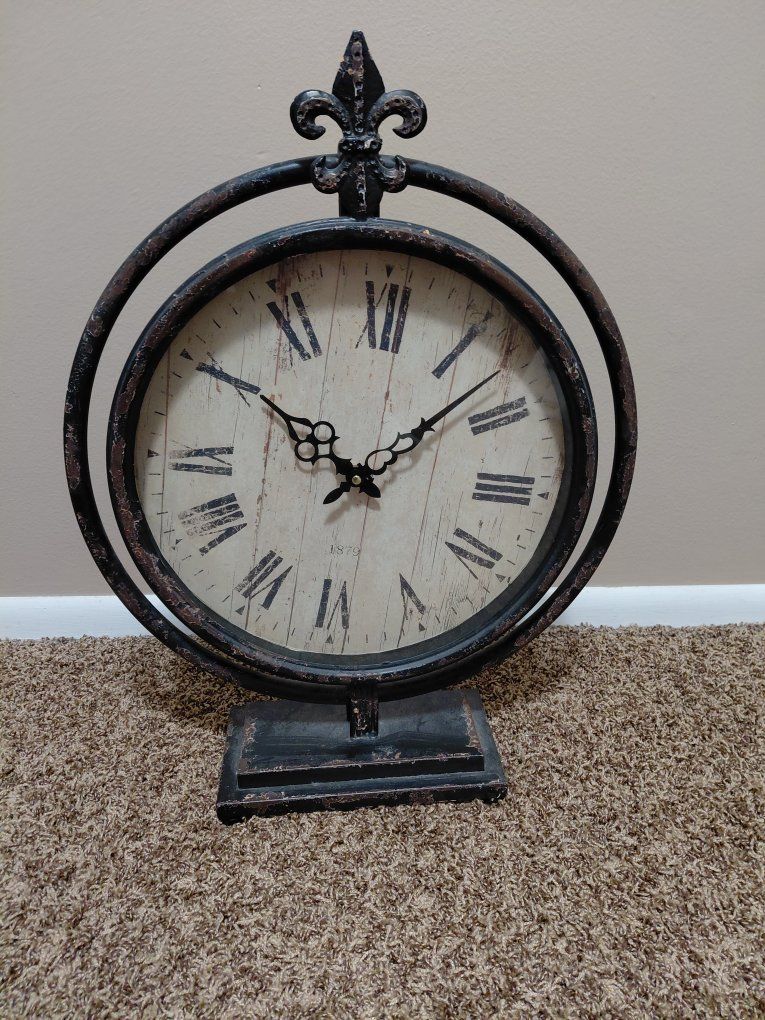 Ornate Decorative Iron Table Clock