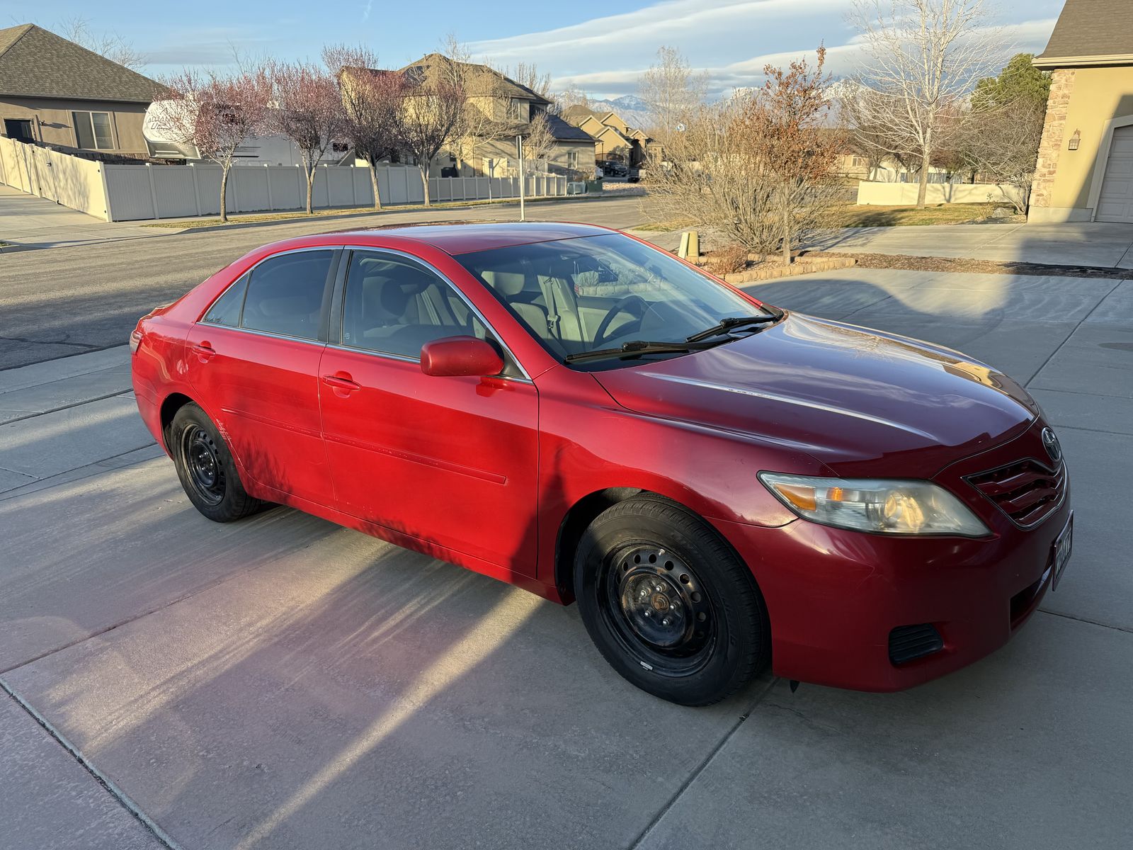 2011 TOYOTA CAMRY LE