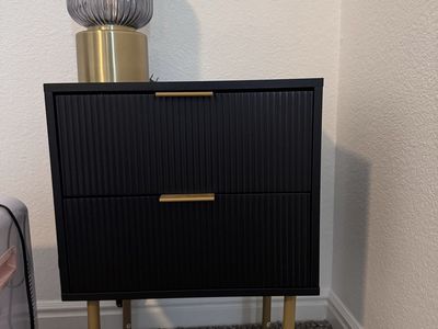 Night Stand And Lamp