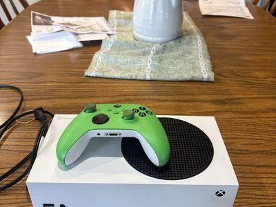 Microsoft Xbox Series S Console (White) with Custom Green Controller - Excellent Condition