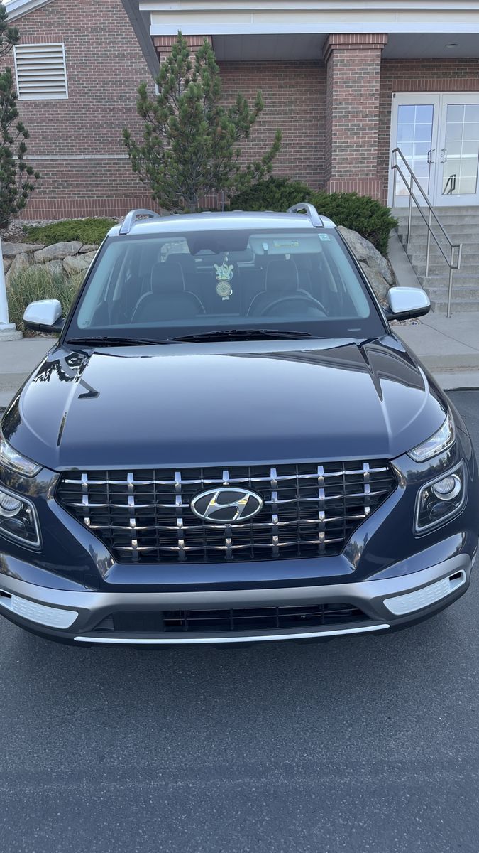 2023 Hyundai Venue 