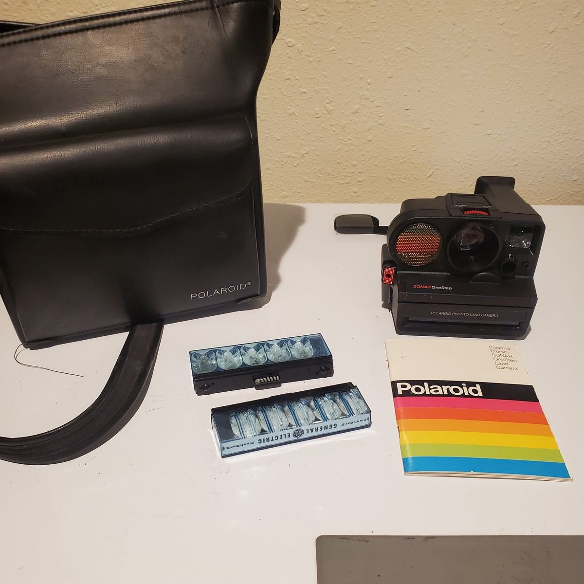 polaroid Pronto land camera