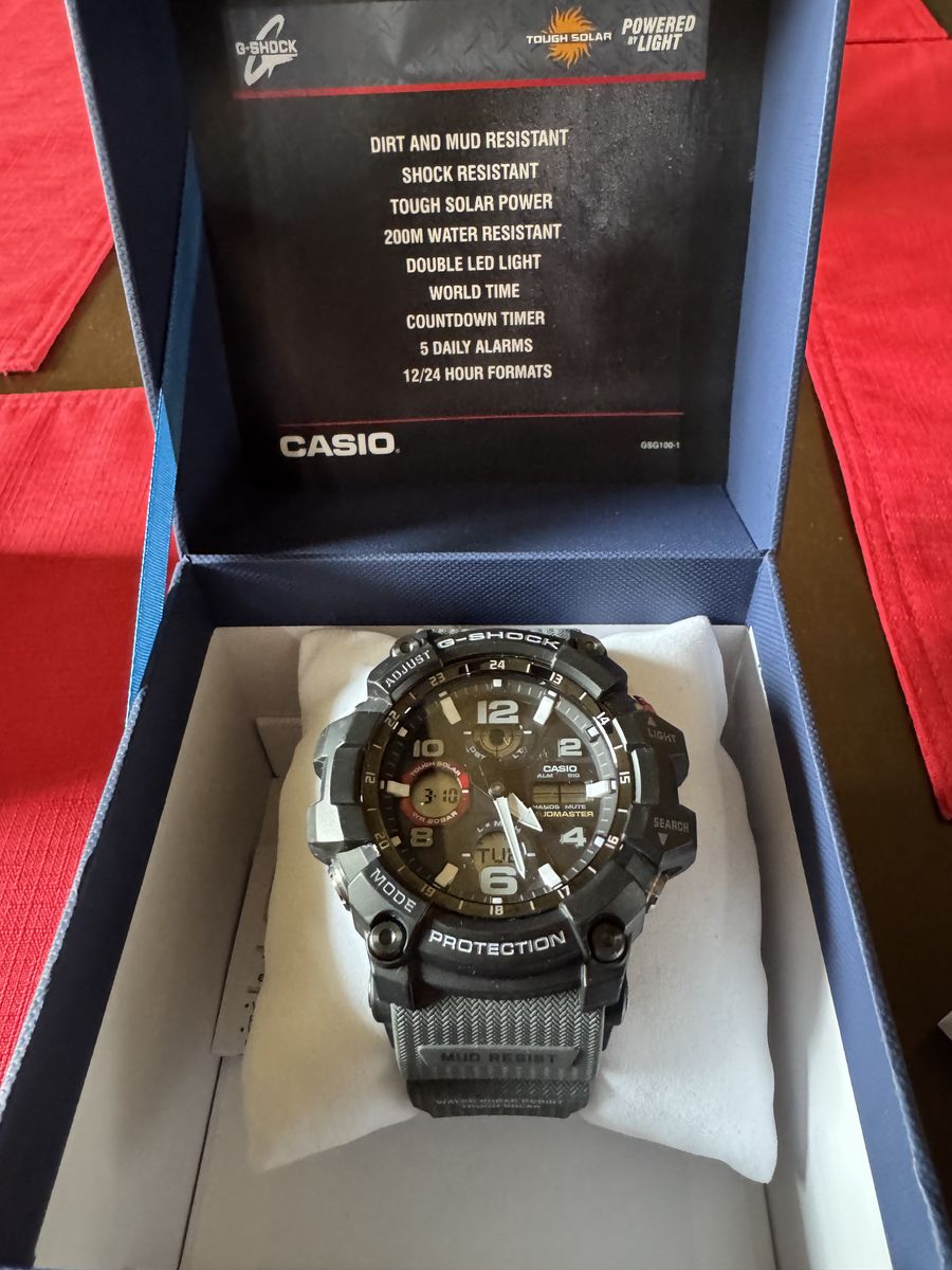 CASIO G-SHOCK WATCH SOLAR POWERED. ( cash only )