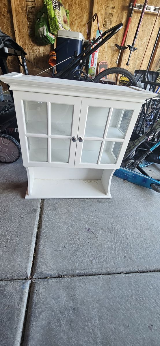 Small cabinet