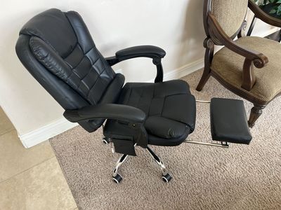Nice gaming And Black Office Chair, Adjustable