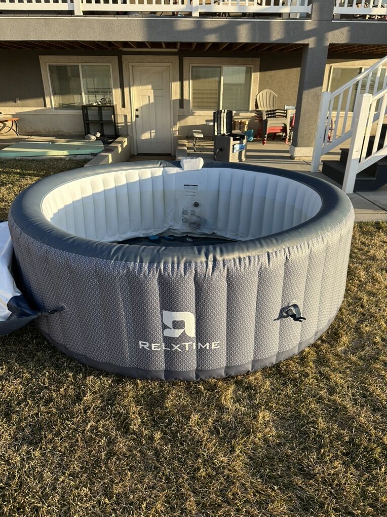 inflatable Hot Tub