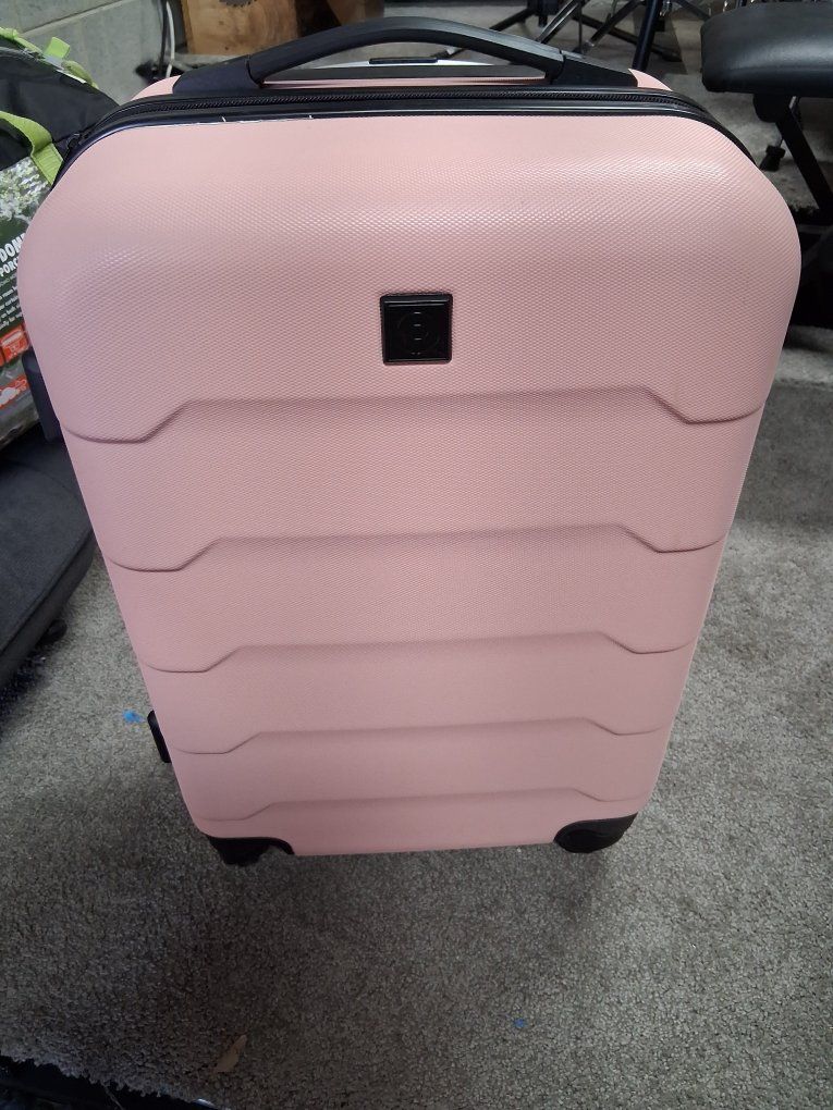 P Hard Plasic Luggage Carry on Suitcase Good!