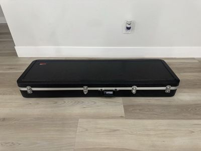 Gator GC-Bass Deluxe Hard-Shell Case