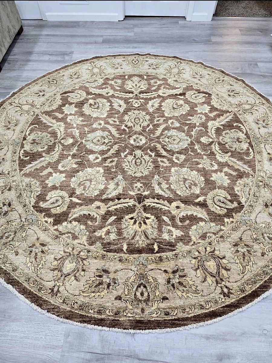 8 Ft Hand-Knotted Wool Circle Rug