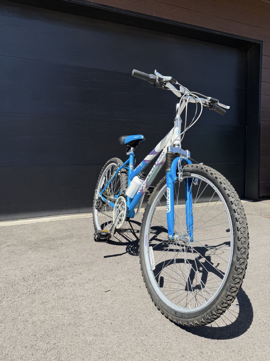26 inches Roadmaster Bike 18 Speed